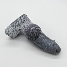 Load image into Gallery viewer, 52SJY78 Jacob Small 0030 UV GITD
