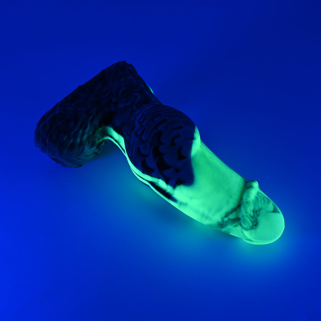 52MJY79 Jacob Small 0050 UV GITD