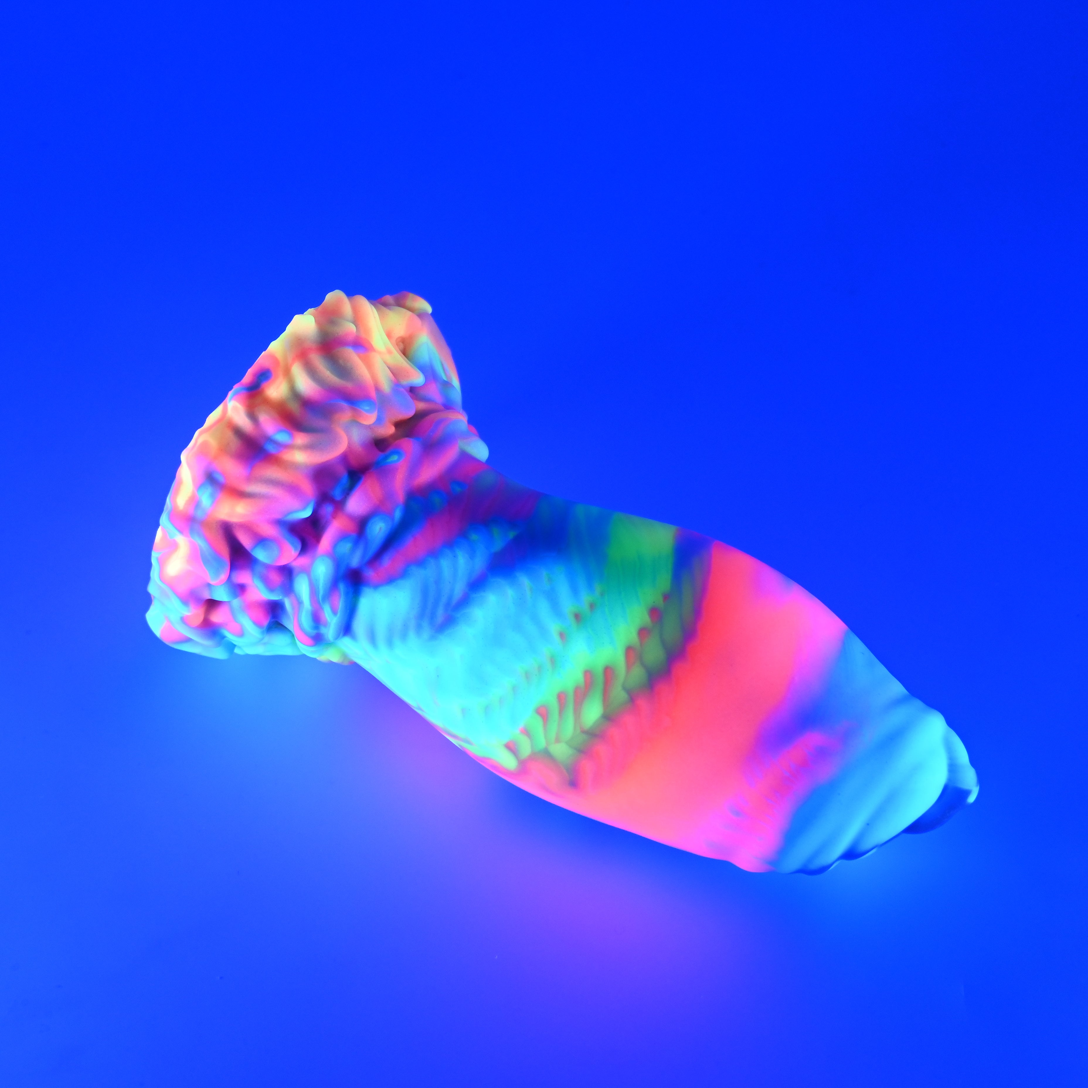 83SJZ07 Hue Medium 0030 UV GITD