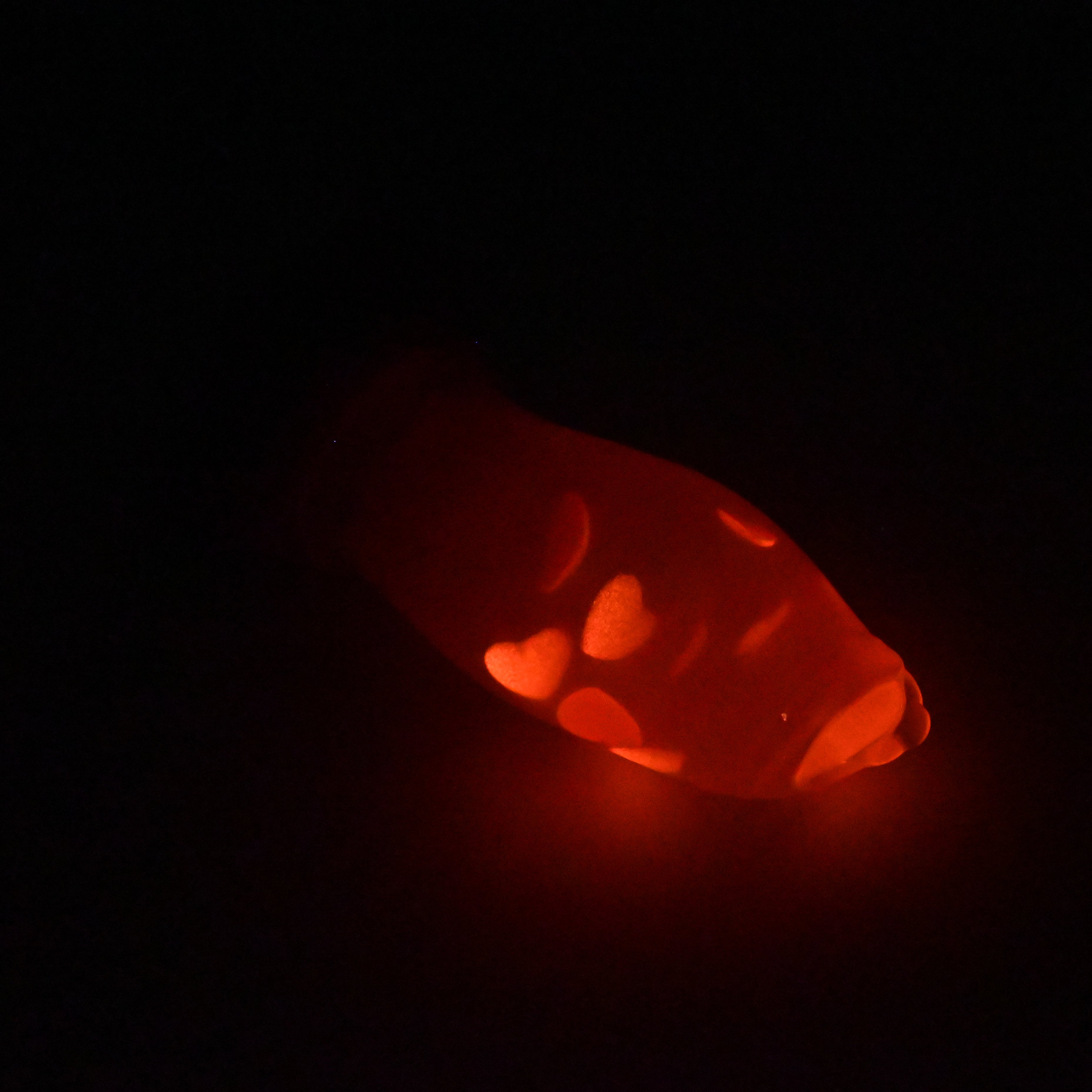 83TJZ11 Hue Medium NC 0031 UV GITD CS