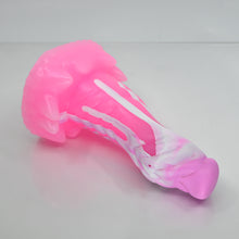 Load image into Gallery viewer, S2XEU53 Snark Small 0020 UV GITD

