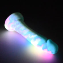 Load image into Gallery viewer, Z2MGX58 Caelus Small 0050 UV GITD
