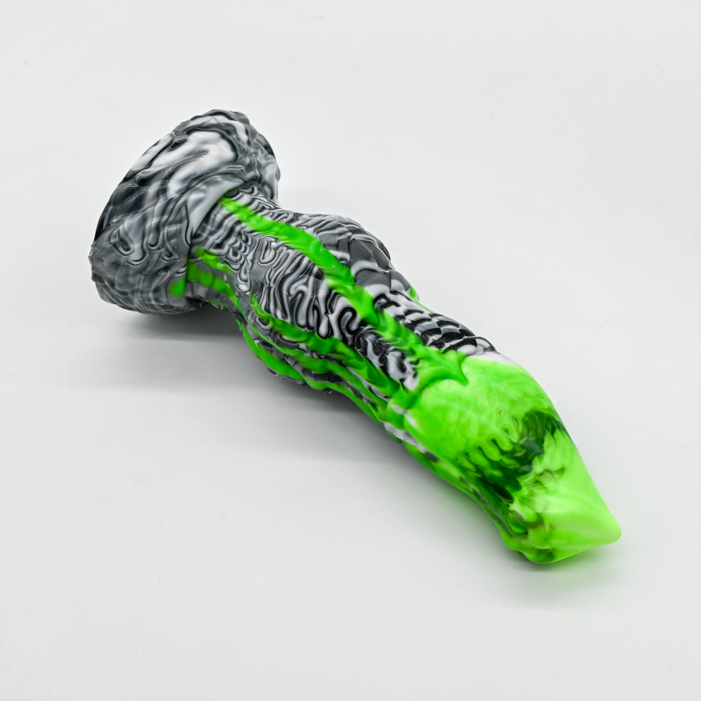 H2MJZ58 Hellion Small 0050 UV GITD