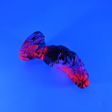 Load image into Gallery viewer, B2SHW64 Flora Small 0030 UV GITD
