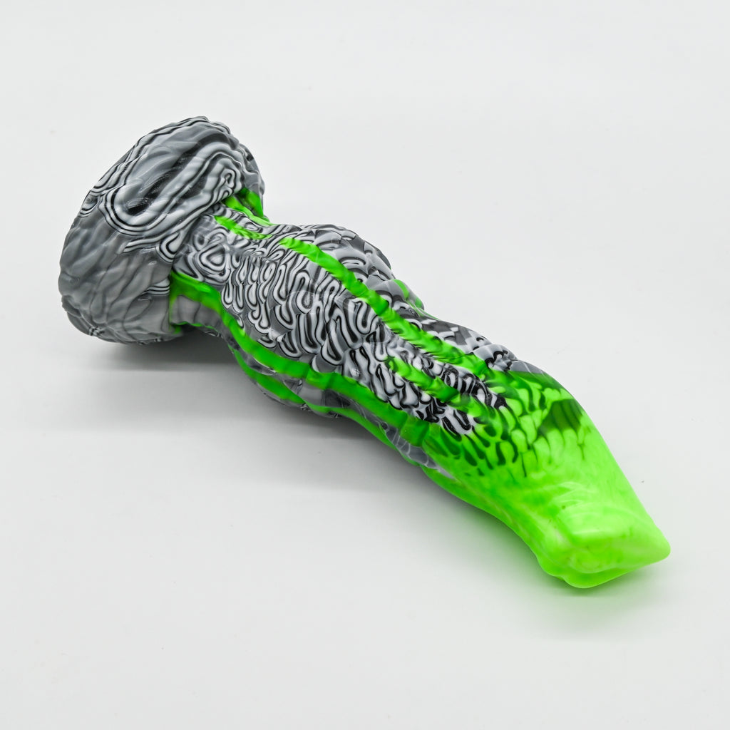 H3MJZ66 Hellion Medium 0050 UV GITD GOBLIN HOLE