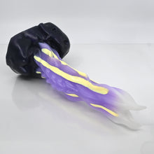 Load image into Gallery viewer, V3MDU21 Snark's Maw Medium 0050 UV GITD
