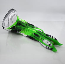 Load image into Gallery viewer, V4MDU23 Snark's Maw Large 0050 UV GITD
