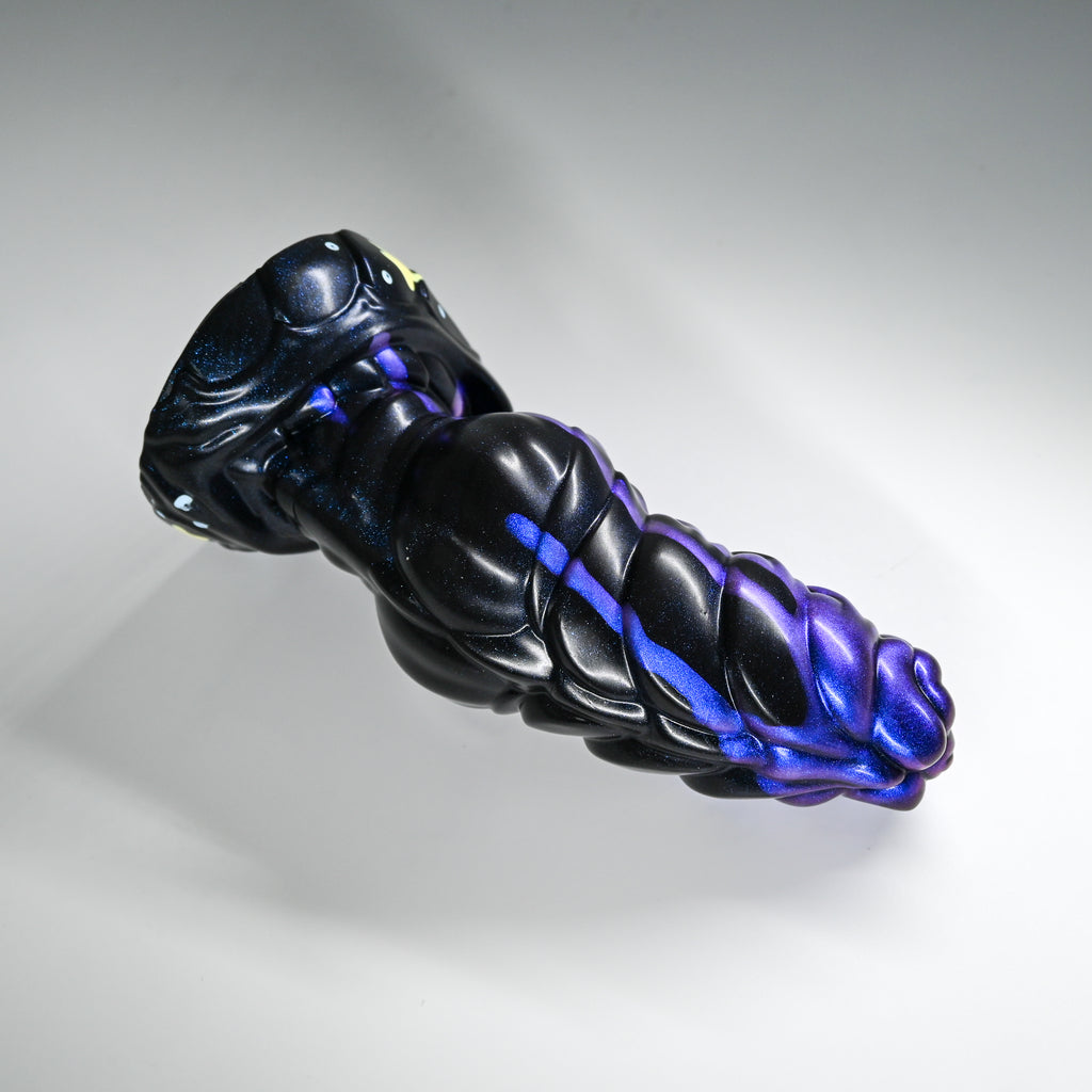 P3SJZ88 Pluto Medium 0030 UV GITD CS