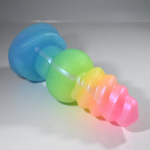 Load image into Gallery viewer, P2SDT77 Pluto Small 0030 UV GITD CS
