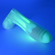 Load image into Gallery viewer, Q2SFW35 Aquus Small 0030 UV GITD
