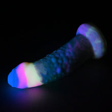 Load image into Gallery viewer, T2MGX12 Titan Small 0050 UV GITD
