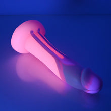 Load image into Gallery viewer, Z2MEW34 Caelus Small 0050 UV GITD
