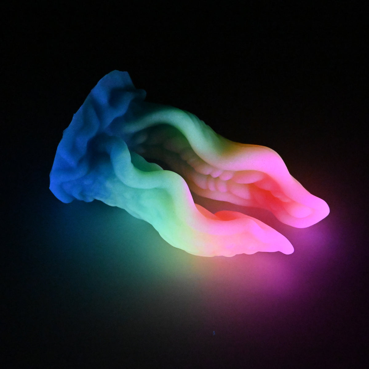 A3SJZ21 Alara Medium 0030 UV GITD