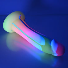 Load image into Gallery viewer, Z3SEW43 Caelus Medium 0030 UV GITD
