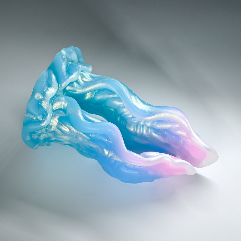 A4MJZ24 Alara Large 0050 UV GITD CS
