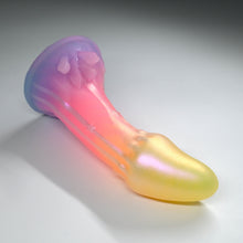 Load image into Gallery viewer, U2SGX28 Vaeriya Small 0030 UV GITD CS
