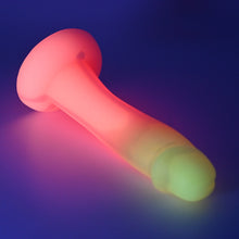 Load image into Gallery viewer, Z2SFX22 Caelus Small 0030 UV GITD
