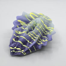 Load image into Gallery viewer, C2MDU65 Calypso Small 0050 UV GITD
