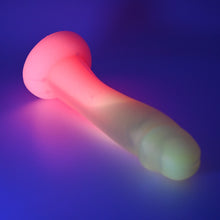 Load image into Gallery viewer, Z3SFX33 Caelus Medium 0030 UV GITD
