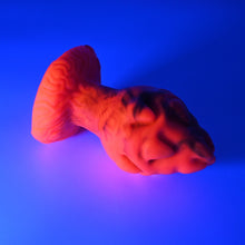 Load image into Gallery viewer, F3XGW47 Dragonfruit Plug Medium 0020 UV GITD

