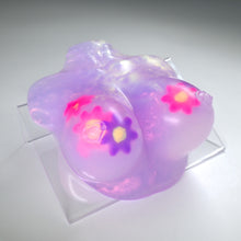 Load image into Gallery viewer, D2TGW35 Celeste Small NC 0031 UV GITD CS
