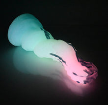 Load image into Gallery viewer, H4XDV07 Hydrae Large 0020 UV GITD
