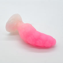 Load image into Gallery viewer, B1SGW27 Flora Mini 0030 UV GITD
