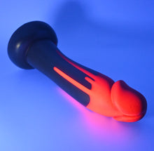 Load image into Gallery viewer, Z4MFX43 Caelus Large 0050 UV GITD
