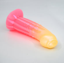 Load image into Gallery viewer, T2SFW65 Titan Small 0030 UV GITD
