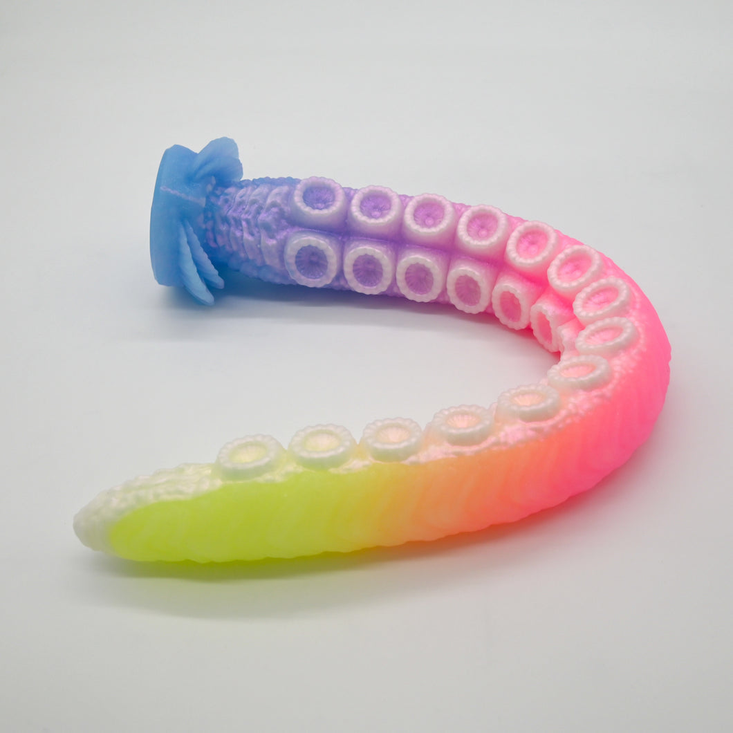 E4MGW42 Illex Large 0050 UV GITD