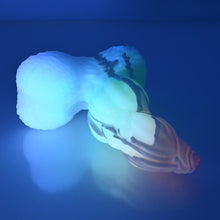 Load image into Gallery viewer, Y2SEW30 Kong Small 0030 UV GITD

