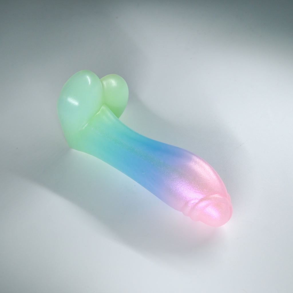 Q2MKB89 Aquus Small 0050 UV GITD