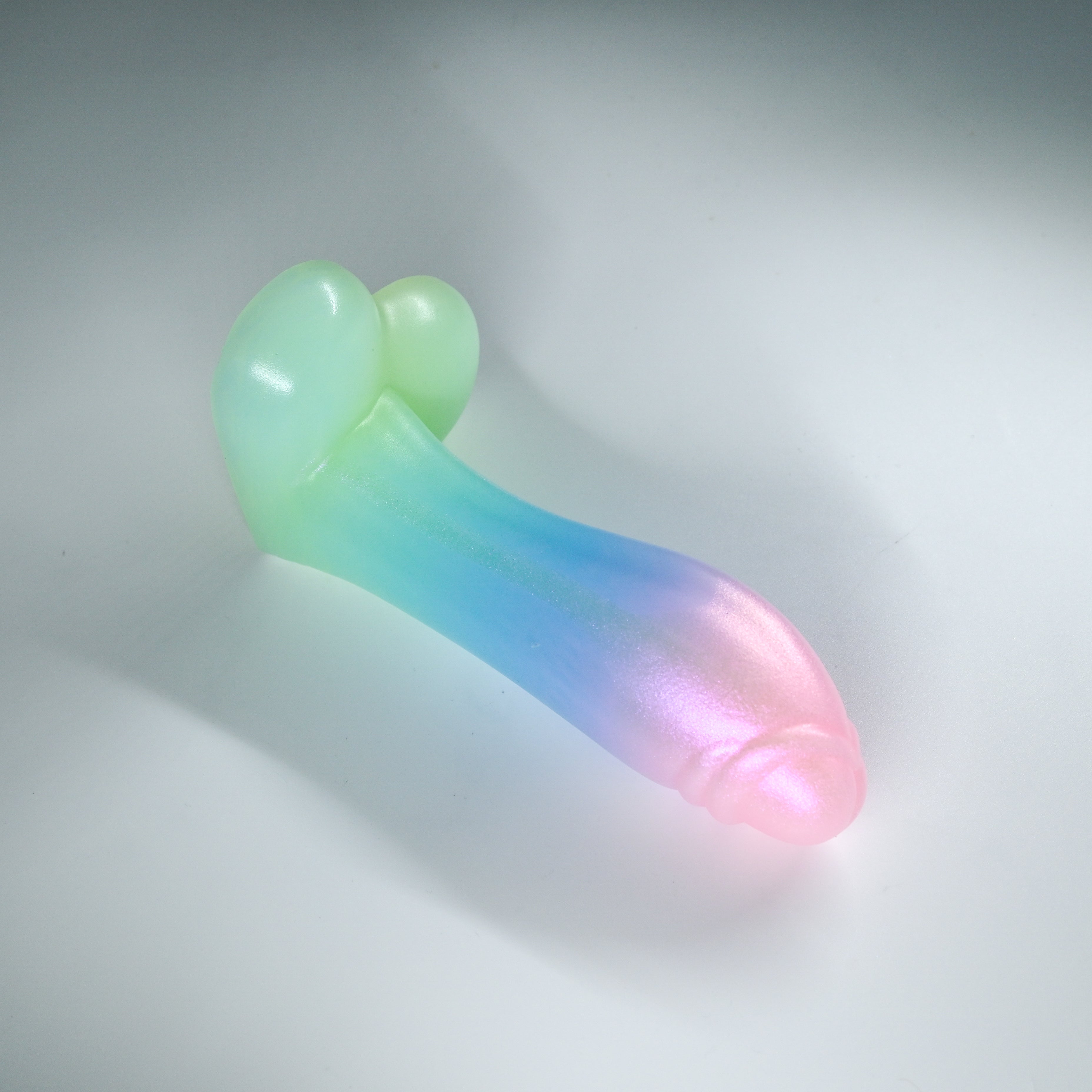 Q2MKB89 Aquus Small 0050 UV GITD