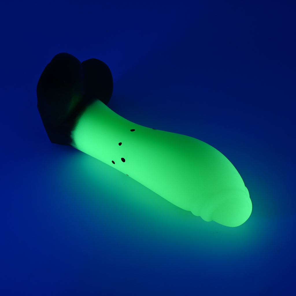 Q3SKB93 Aquus Medium 0030 UV GITD