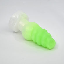 Load image into Gallery viewer, P1SFW28 Pluto Mini 0030 UV GITD
