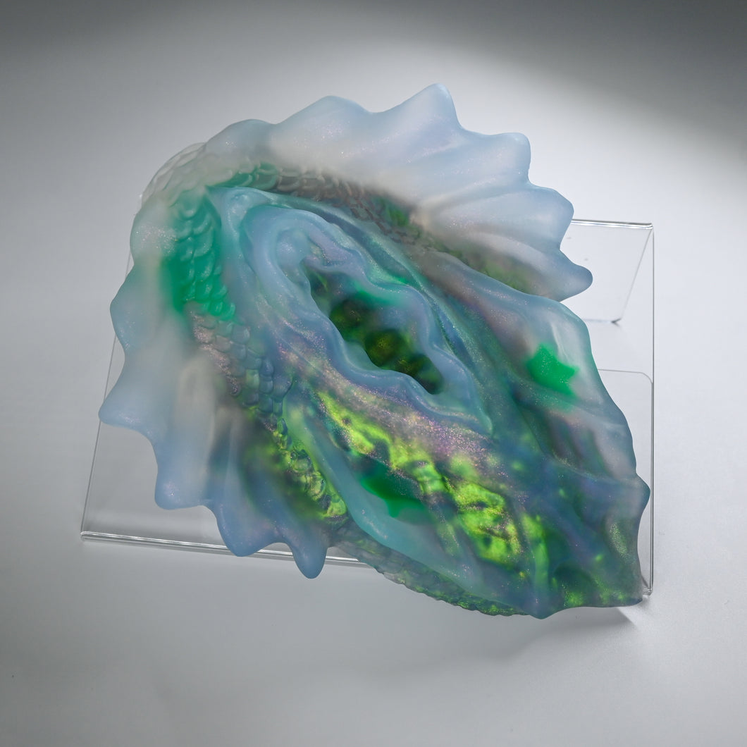 C4TGX98 Calypso Large NC 0031 UV GITD CS