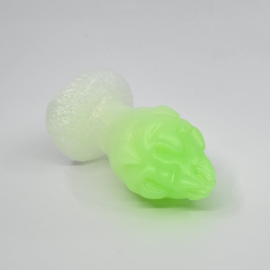 F1SFV91 Dragonfruit Plug Mini 0030 UV GITD