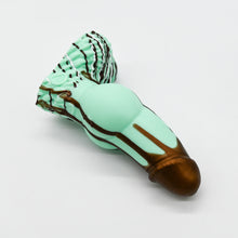 Load image into Gallery viewer, 53XHY18 Jacob Medium 0020 UV GITD
