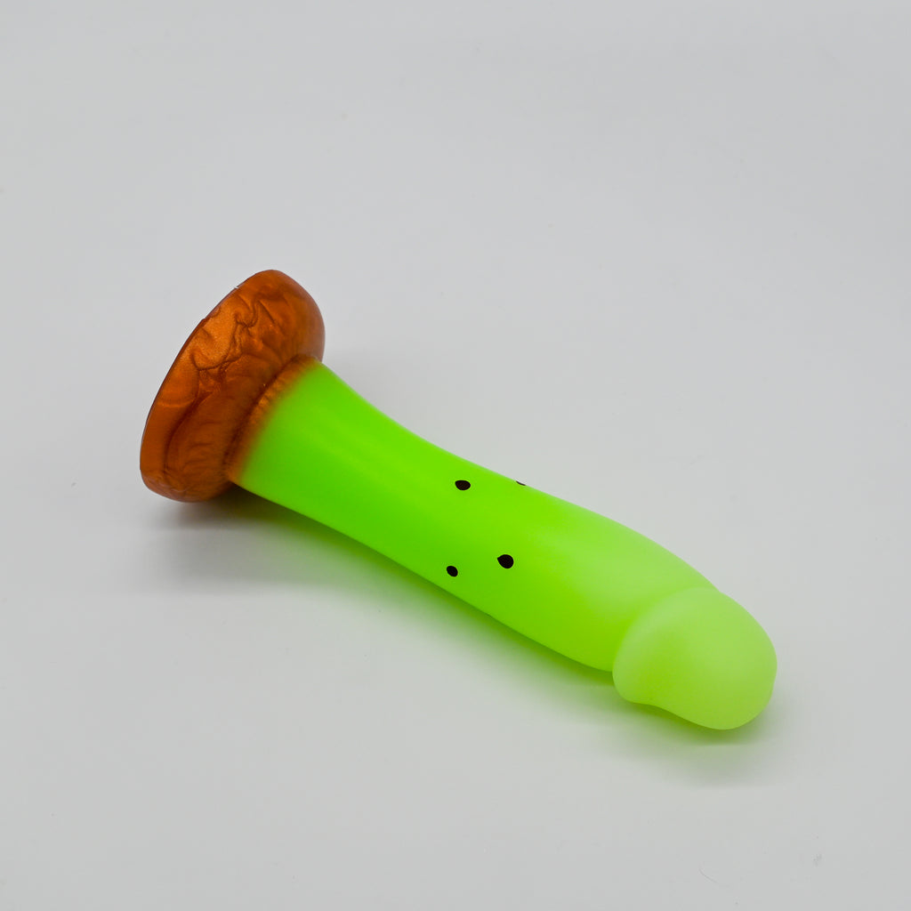 Z2SKC50 Caelus Small 0030 UV GITD