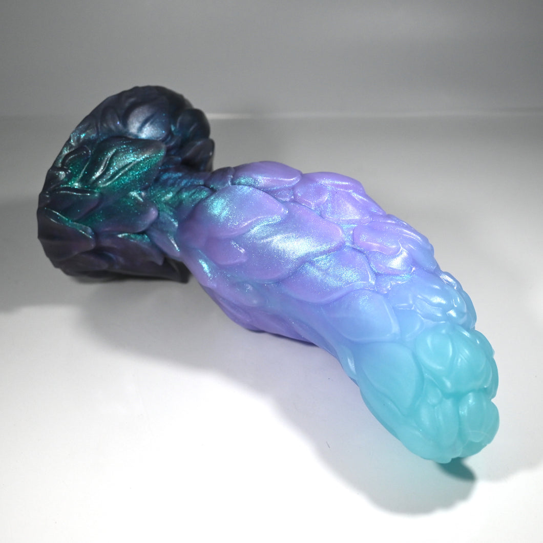 B3XEV17 Flora Medium 0020 UV GITD CS