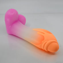 Load image into Gallery viewer, Q3SDV47 Aquus Medium 0030 UV GITD
