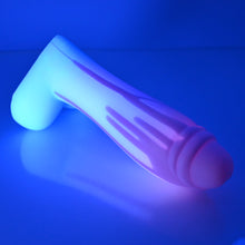 Load image into Gallery viewer, Q3MDV49 Aquus Medium 0050 UV GITD
