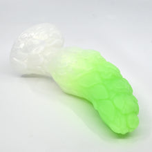 Load image into Gallery viewer, B2SFV75 Flora Small 0030 UV GITD
