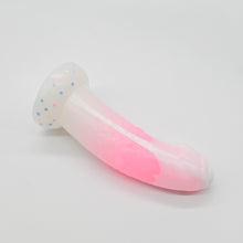 Load image into Gallery viewer, T3SKC08 Titan Medium 0030 UV GITD
