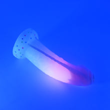 Load image into Gallery viewer, T3SKC08 Titan Medium 0030 UV GITD
