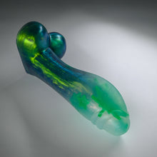 Load image into Gallery viewer, Q3TGY71 Aquus Medium NC 0031 UV GITD CS
