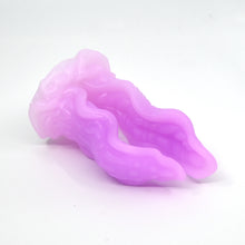 Load image into Gallery viewer, A2SFV66 Alara Small 0030 UV GITD

