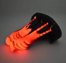 Load image into Gallery viewer, M3MFW18 Auren Medium 0050 UV GITD
