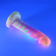 Load image into Gallery viewer, Z2MGZ16 Caelus Small 0050 UV GITD
