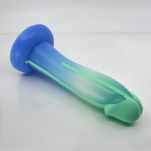 Load image into Gallery viewer, Z3MDW12 Caelus Medium 0050 UV GITD
